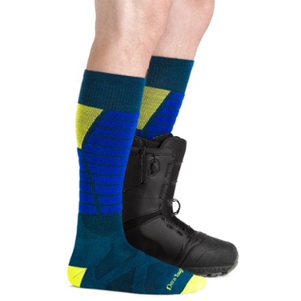 Darn Tough Function X Over-The-Calf Midweight Ski and Snowboard Socks - Men's 2