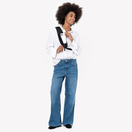 Sherpani Esprit AT Sling Bag 4