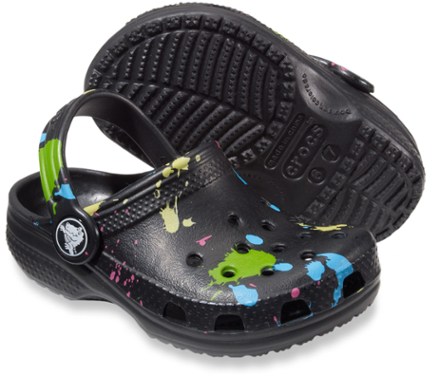 rei crocs
