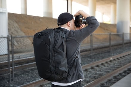 Peak Design Travel Pack - 45 L 9
