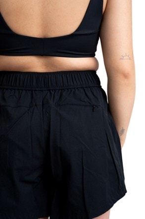 alder Surfs Up 5" Shorts - Women's 9