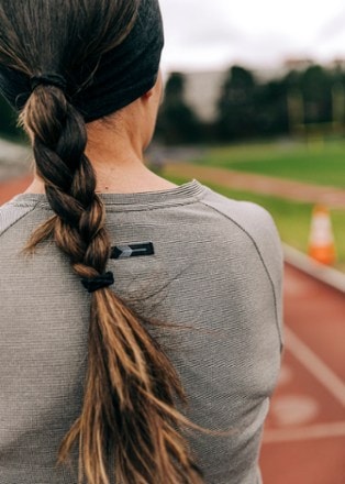 Oiselle Flyout Wool Long-Sleeve Shirt - Women's 3