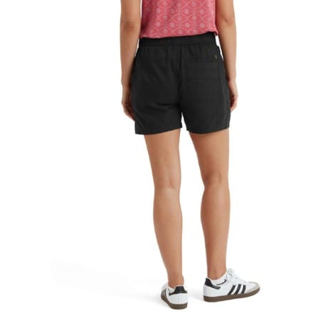 Sherpa Adventure Gear Palmo Shorts - Women's 2
