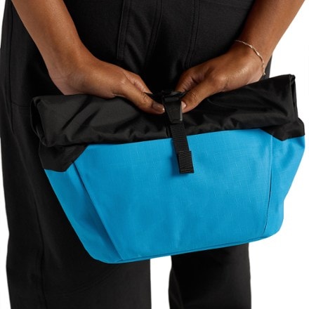 Arc'teryx Ion Chalk Bucket 4