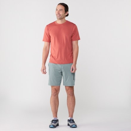 Vuori Sunday Performance 8" Shorts - Men's 3