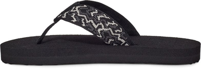 Detail Image of color Ravine Black