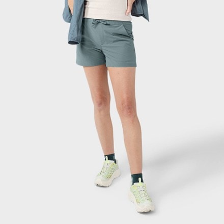 Stio Vallis 4" Shorts - Women's 1