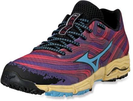 mizuno trail running shoes womens