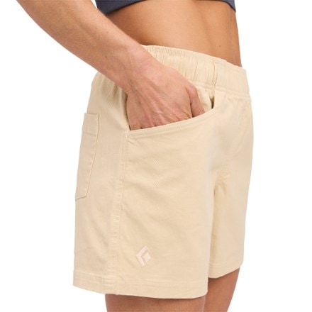 Black Diamond Dirtbag Twill Shorts - Women's 3