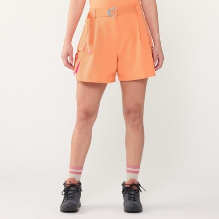 SENIQ Trailmix Shorts - Women's 1