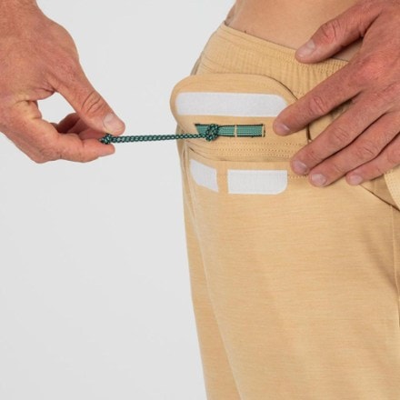 VISSLA Breakers 16.5" Ecolastic Board Shorts - Men's 3