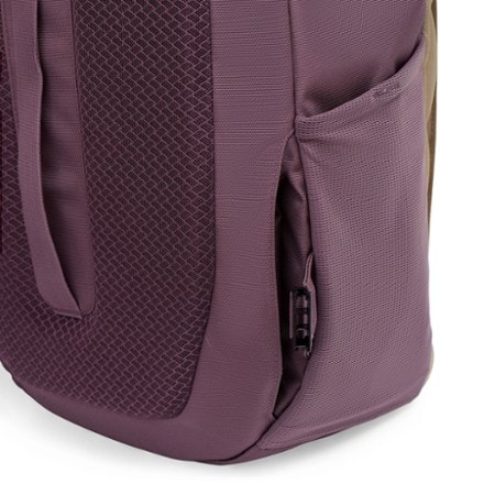 Eagle Creek Tour Lite Travel Pack - 38L 8