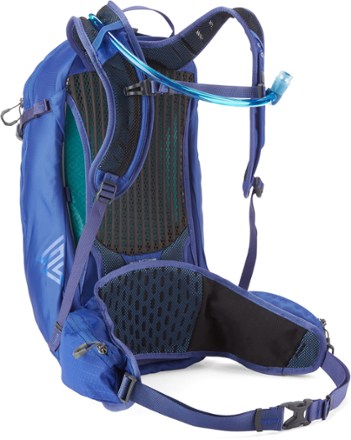 rei water backpack