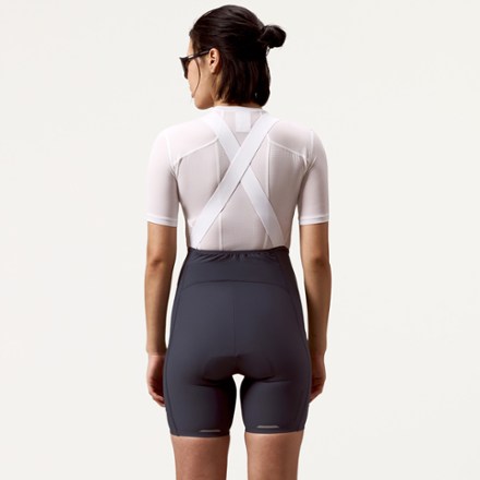 Endura Loop Cycling Bib Shorts - Women's 1