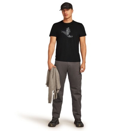 Icebreaker Merino 150 Tech Lite Skiing Yeti Base Layer T-Shirt - Men's 6