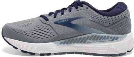 brooks beast price