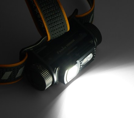 Fenix HM60R Rechargeable Headlamp 3