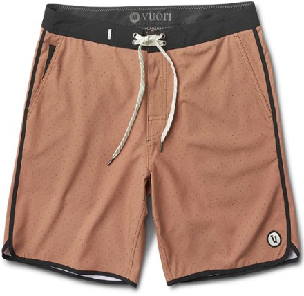 Vuori Cruise Board Shorts Men s 18.5