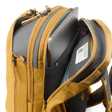 NEMO Vantage 26 L Pack 8