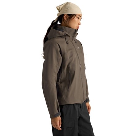 Arc'teryx Beta AR Jacket - Women's 4