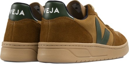 VEJA V-10 Suede Shoes - Men's 2
