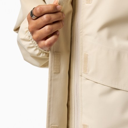 Cotopaxi Rayu Rain Jacket - Women's 4