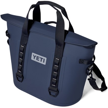YETI Hopper M30 2.0 Soft Cooler 2