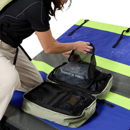 Arc'teryx Ion Gear Organizer | REI Co-op