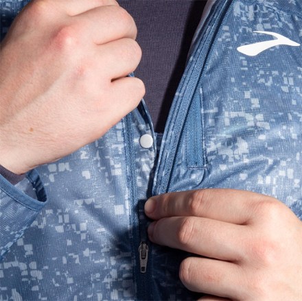 Brooks All Altitude Jacket - Men's 6