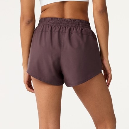 Brooks Dash Shorts - Women's 1