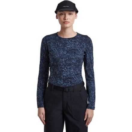 Icebreaker Merino 200 Oasis Long-Sleeve Crewe Moss Bloom AOP Base Layer Top - Women's 1
