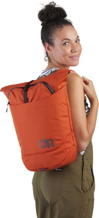 Outdoor Research Field Explorer Pack - 20 L 1