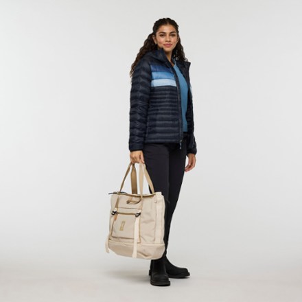 Cotopaxi Fuego Hooded Down Jacket - Women's 3