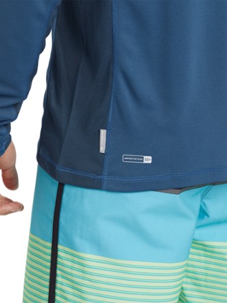 Quiksilver Bamboo Check 2 Long-Sleeve Surf T-Shirt - Men's 3
