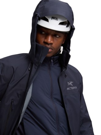 Arc'teryx Beta AR Jacket - Men's 6