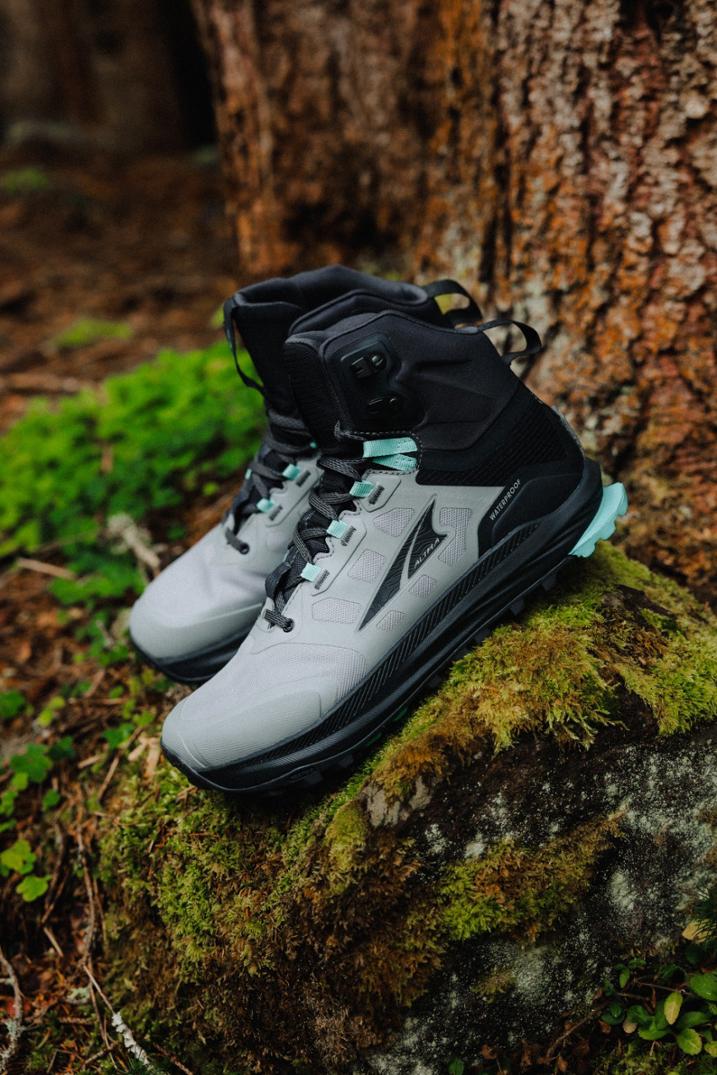 Location Image for Lone Peak 9 Waterproof Mid Hiking Boots - Women's