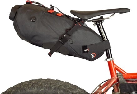 Revelate Designs Spinelock 10L Seat Bag 4