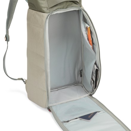 Db Journey Hugger Pack 25L 3