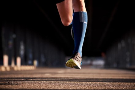 nike men's compression socks