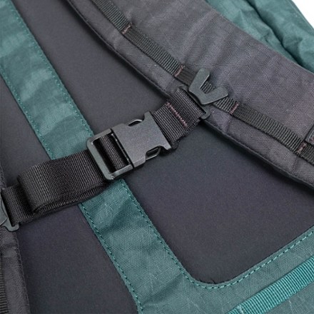Topo Designs Global Pro 24 L Pack 8