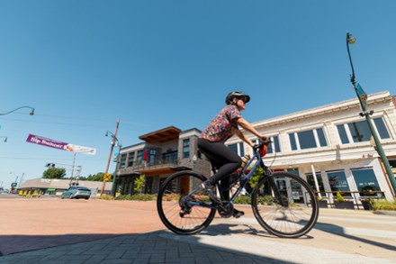 Location Image for CTY 2.1 Step-Through Bike