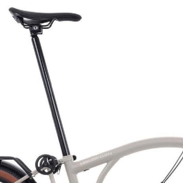 Detail Image of color Traildust White