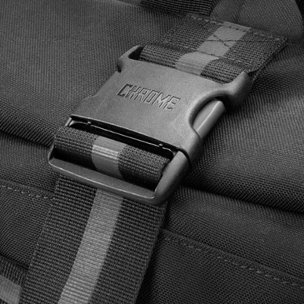 Chrome Barrage Cargo Pack 5