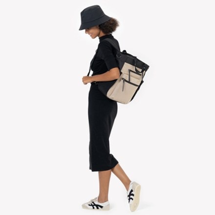 Sherpani Soleil AT Bag - Women's 5