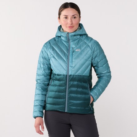 Magma 850 Down Hoodie - Women's