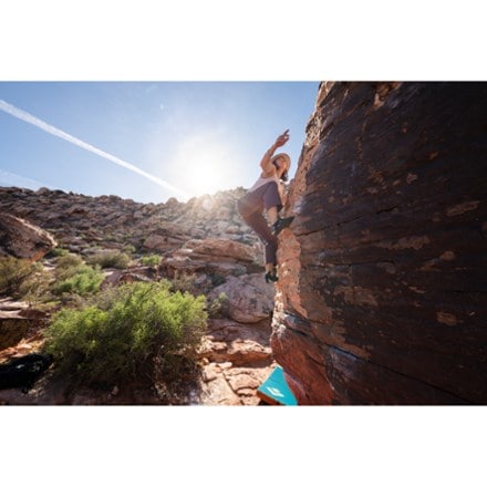 Black Diamond Momentum Climbing Shoes - Women's 9