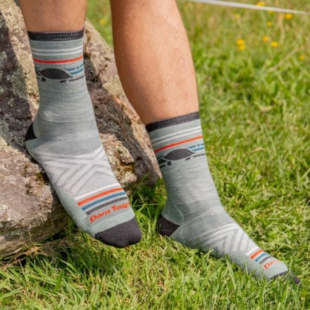 Darn Tough Pacer Micro Crew Ultralightweight Cushion Socks - Men's 4