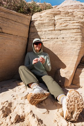 Location Image for Sahara Shade Straight-Hem Hoodie - Women's