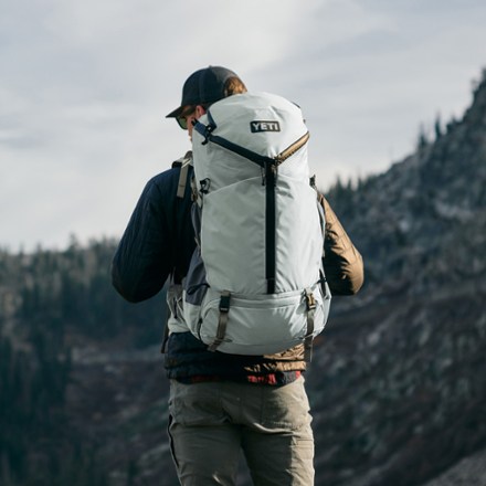 YETI Skala 50 L Pack - Men's 7