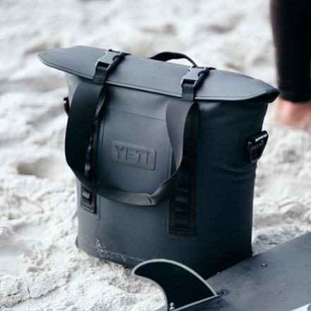 Location Image for Hopper M15 Tote Soft Cooler
